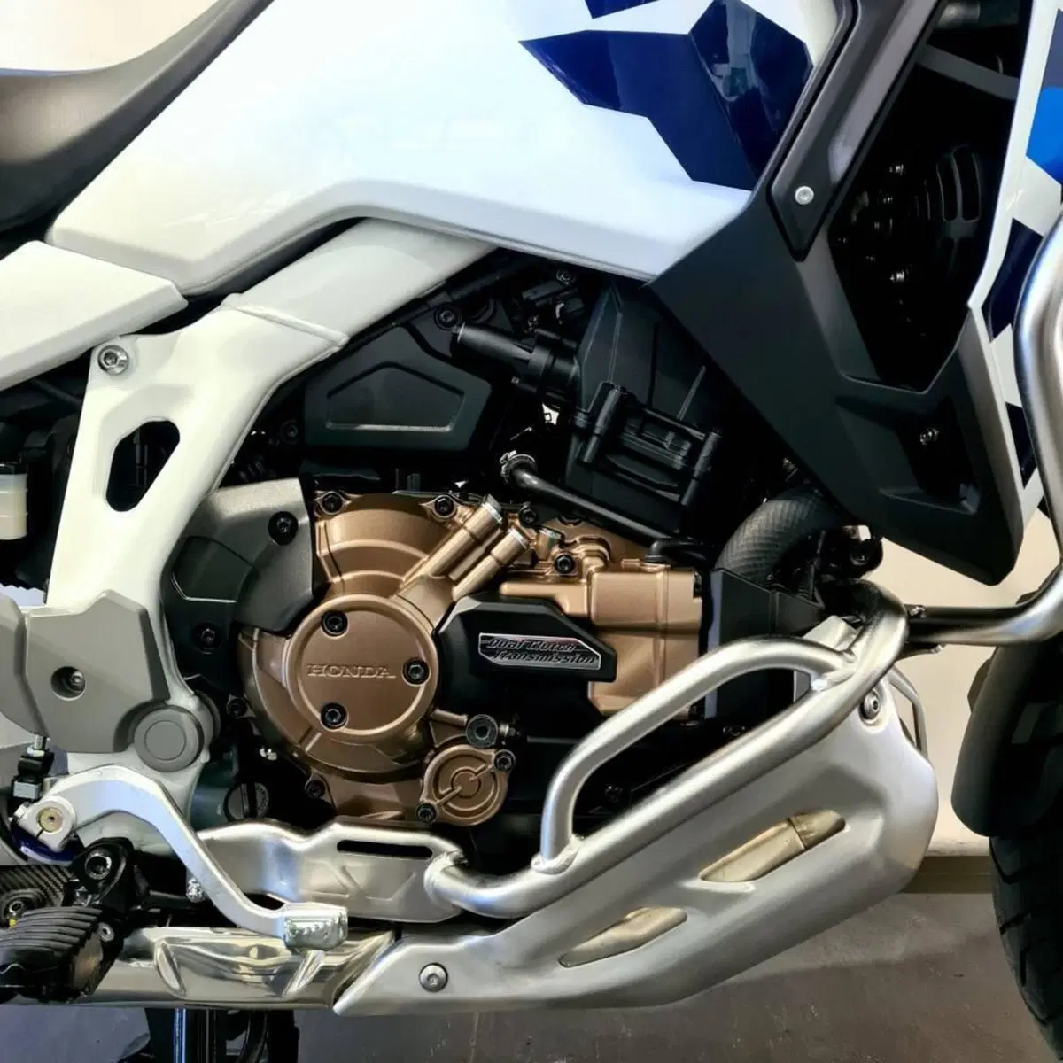 Honda Africa Twin CRF 1100L Adventure Sports DCT (2024 - 26) (18)
