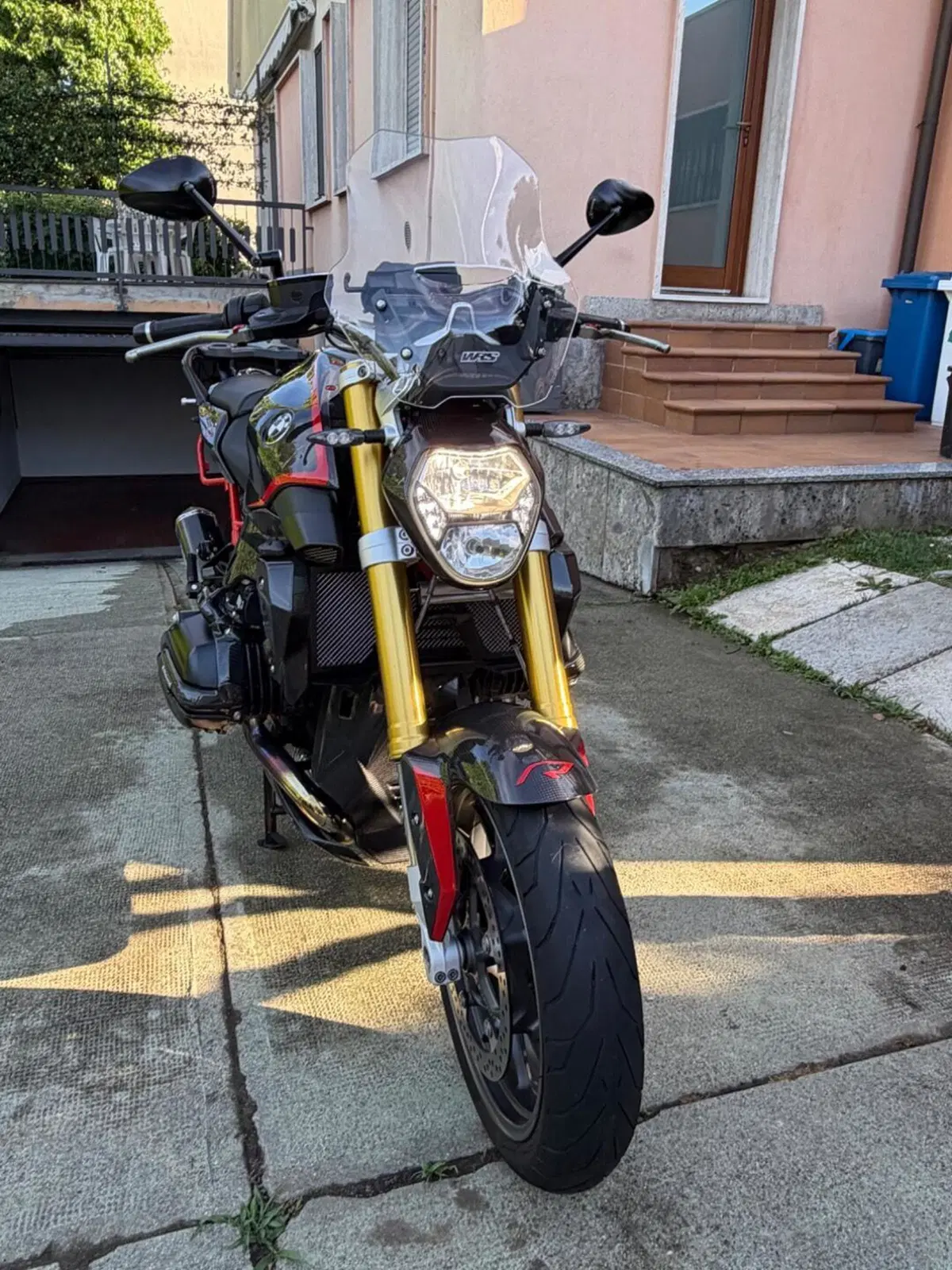 Bmw R 1200 R (2015 - 16) (2)