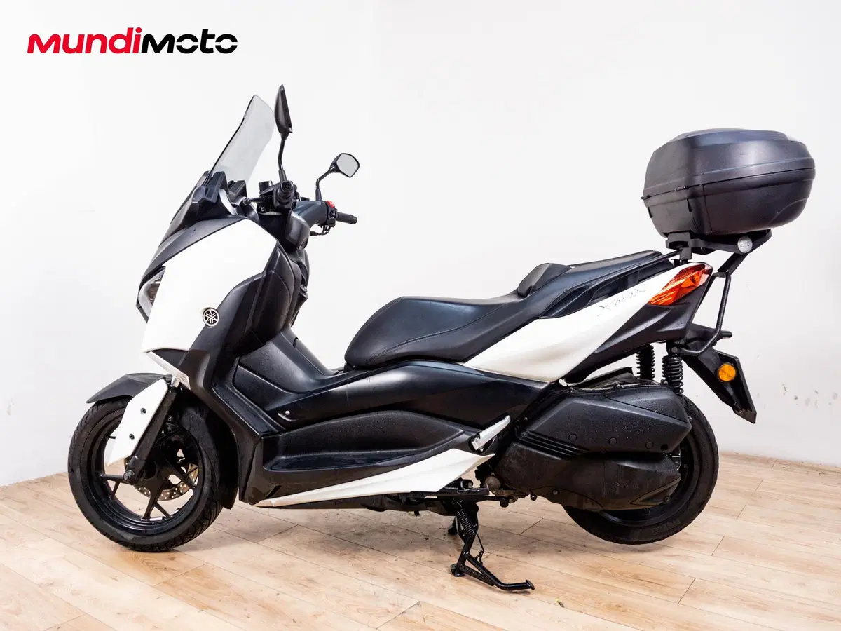 Yamaha X-Max 300 ABS (2017 - 20) (6)