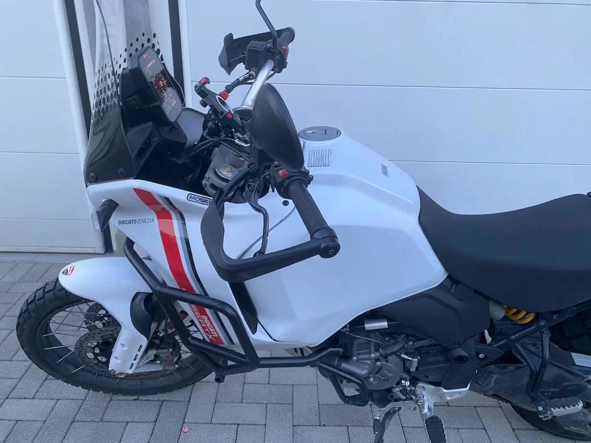 Ducati DesertX (2022 - 25) (3)