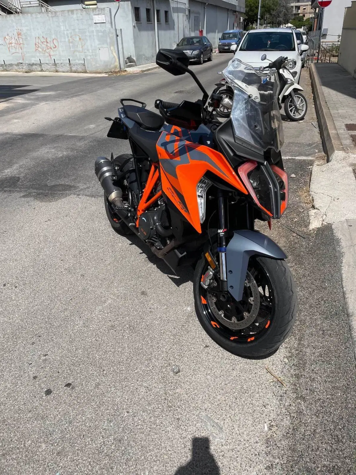 KTM 1290 Super Duke GT (2022 - 25) (3)