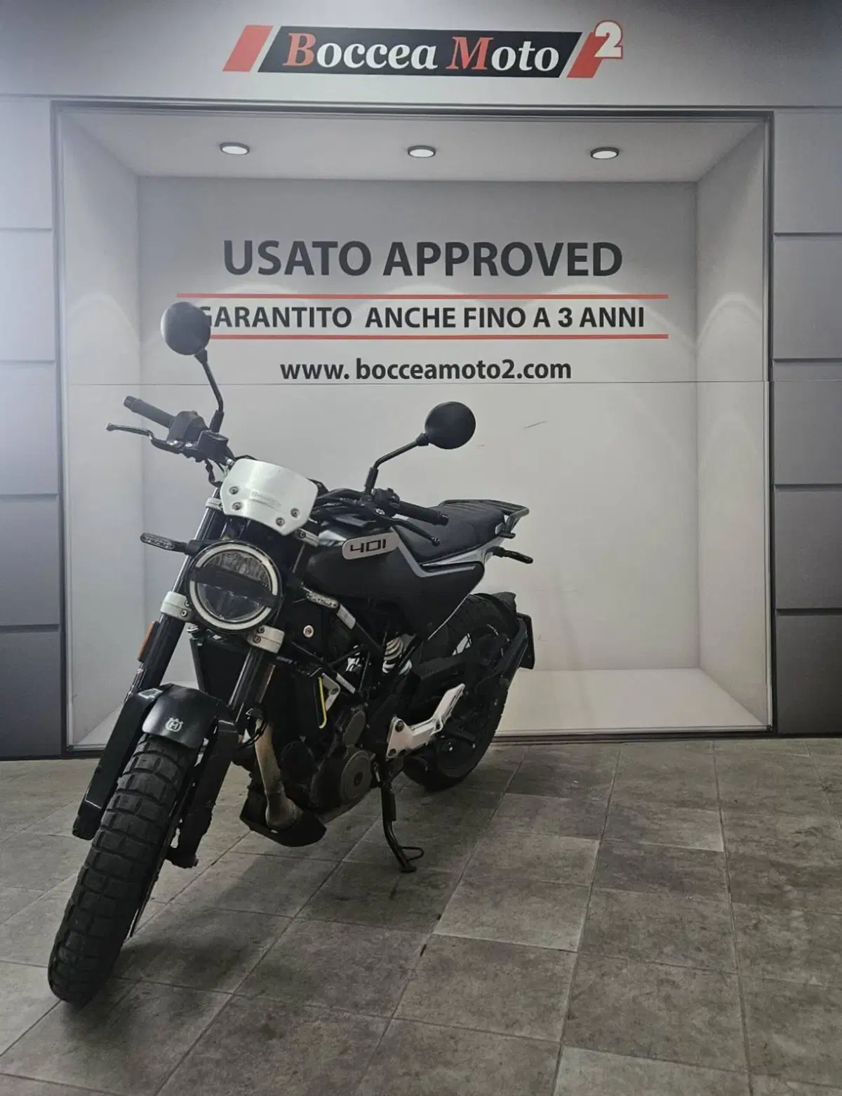 Husqvarna Svartpilen 401 (2021 - 23) (3)