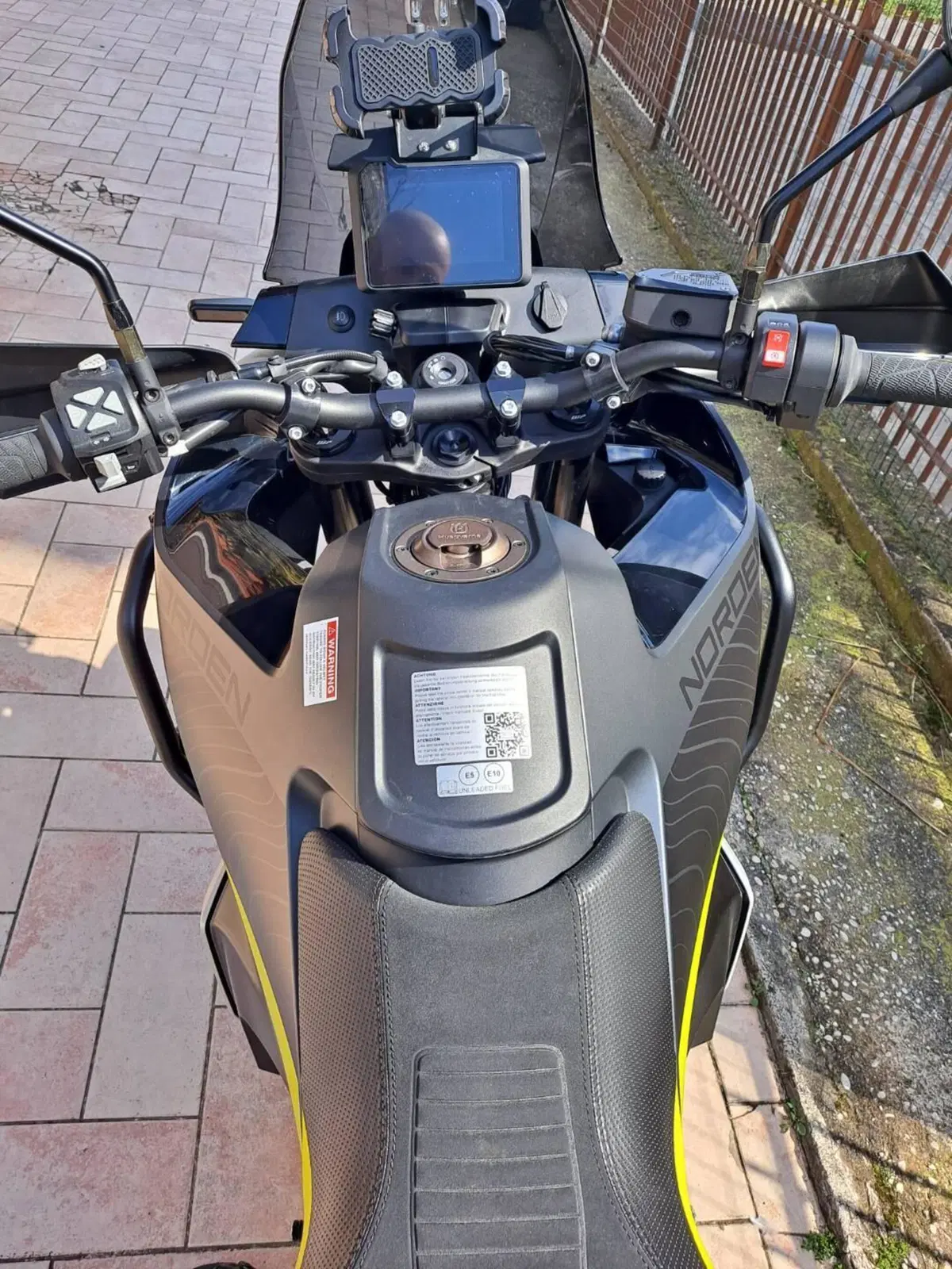 Husqvarna Norden 901 (2022 - 26) (5)