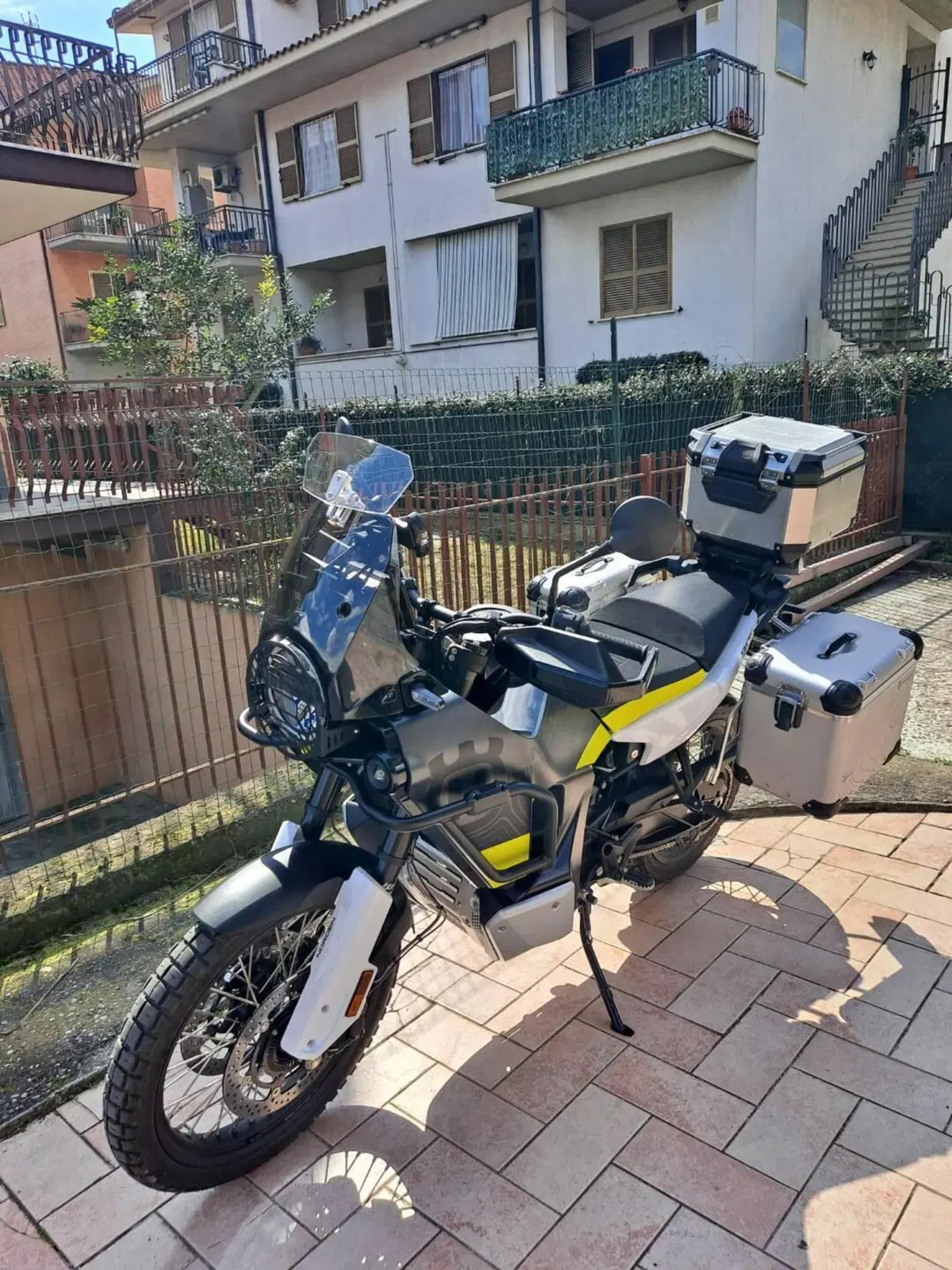 Husqvarna Norden 901 (2022 - 26) (6)