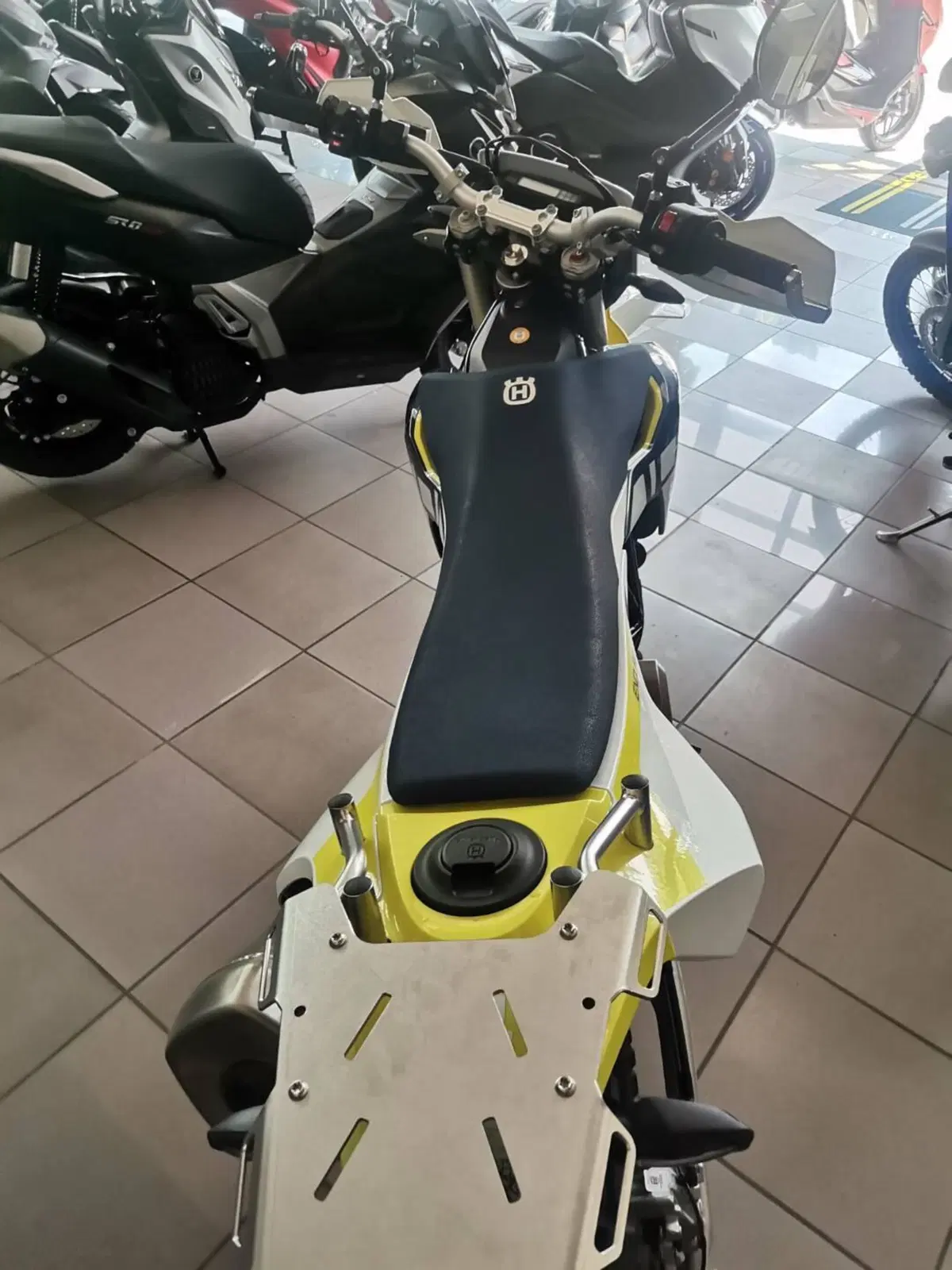 Husqvarna 701 Enduro (2023 - 25) (6)