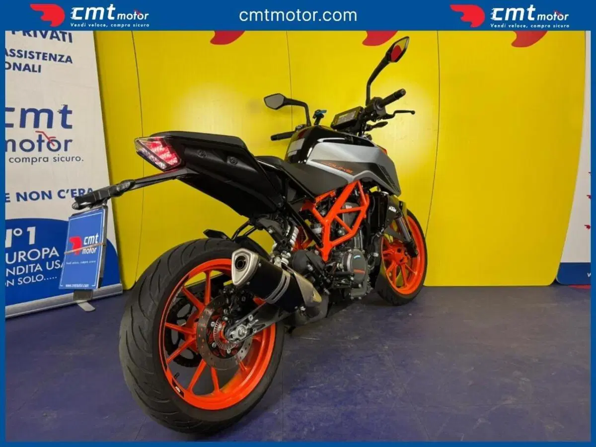KTM 390 Duke (2021 - 23) (4)