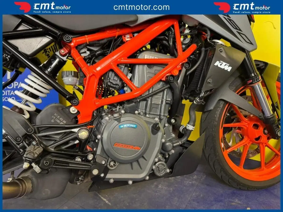 KTM 390 Duke (2021 - 23) (7)