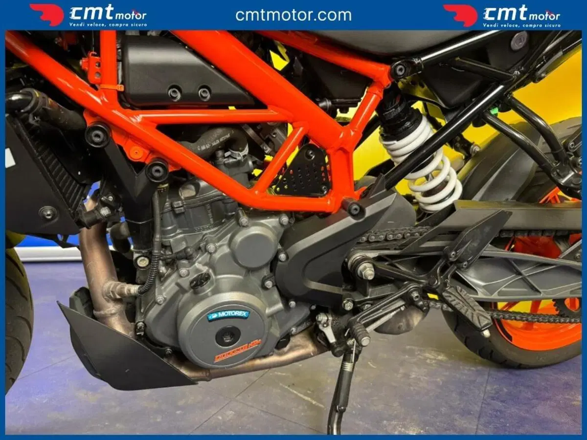 KTM 390 Duke (2021 - 23) (9)