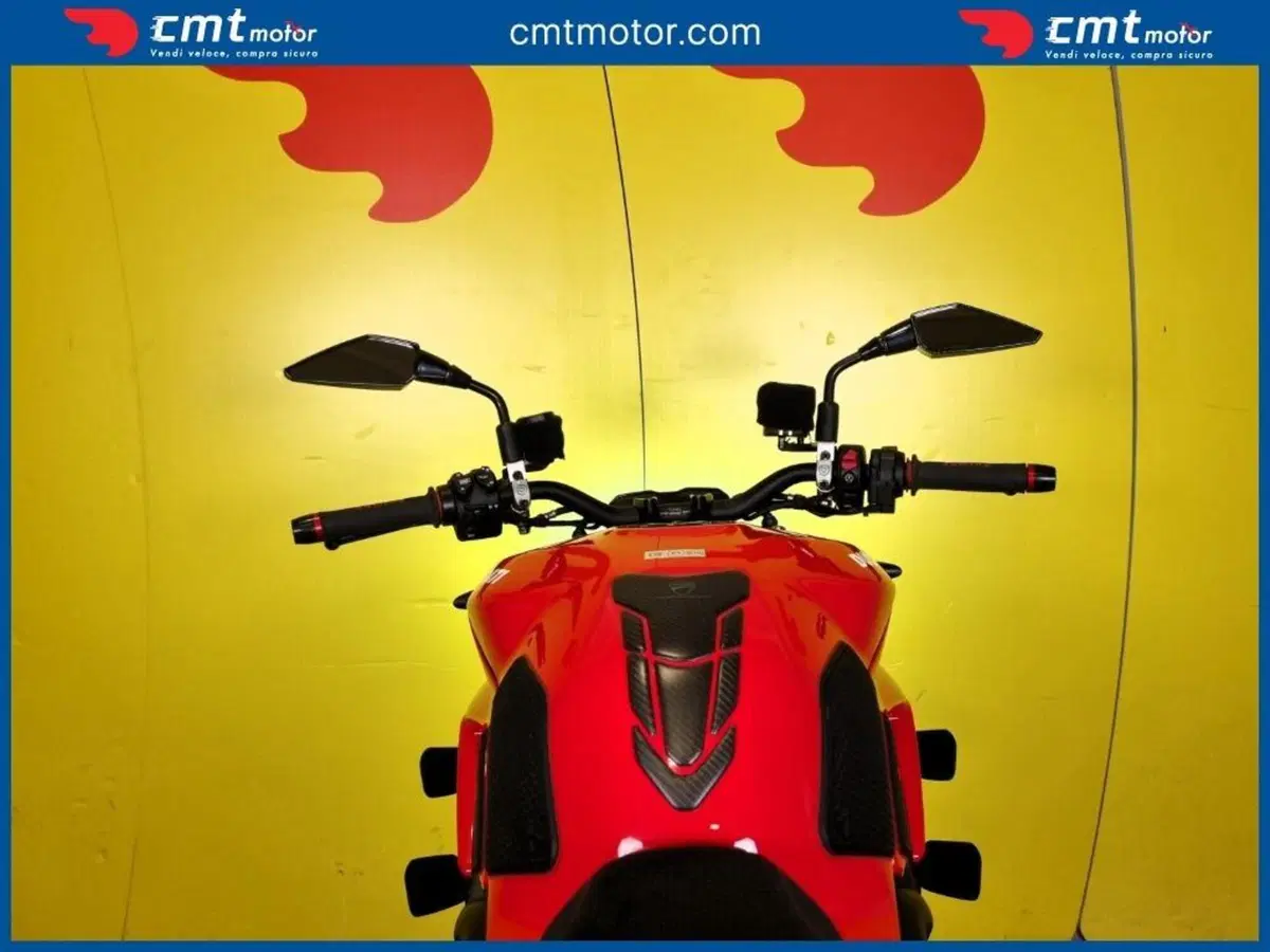 Ducati Streetfighter V4 1100 S (2021 - 22) (11)
