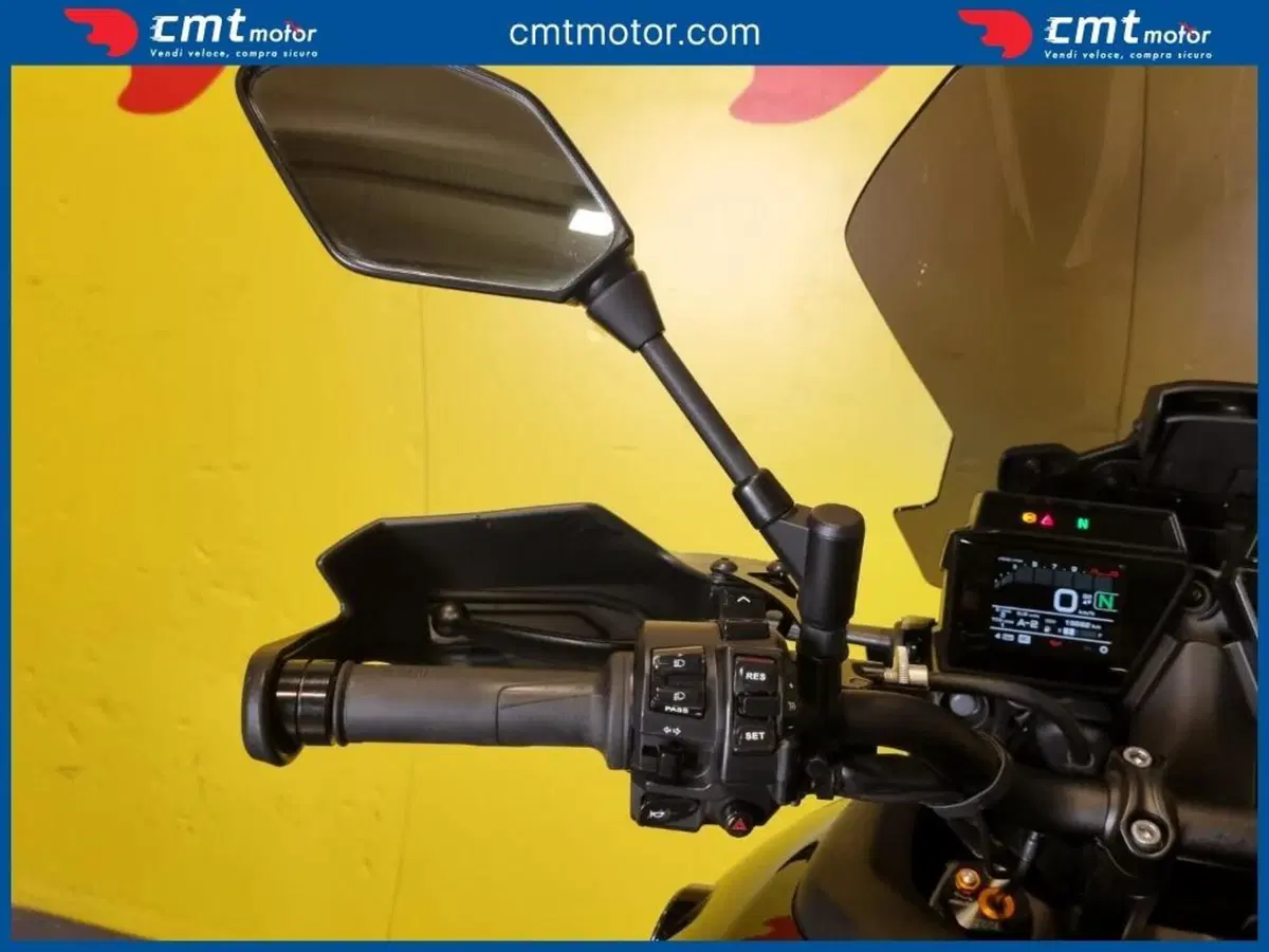 Yamaha Tracer 9 GT (2021 - 24) (11)
