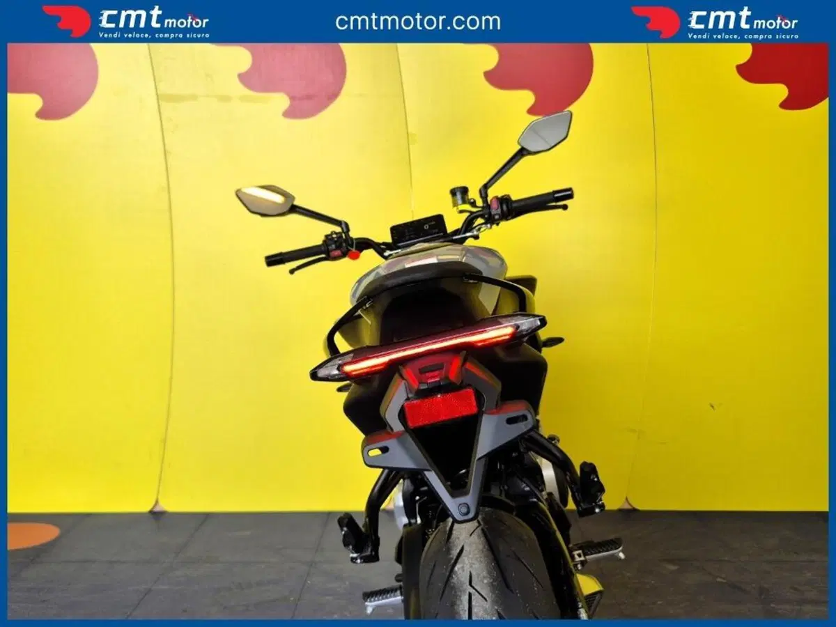 CFMOTO 675NK (2025 - 26) (9)