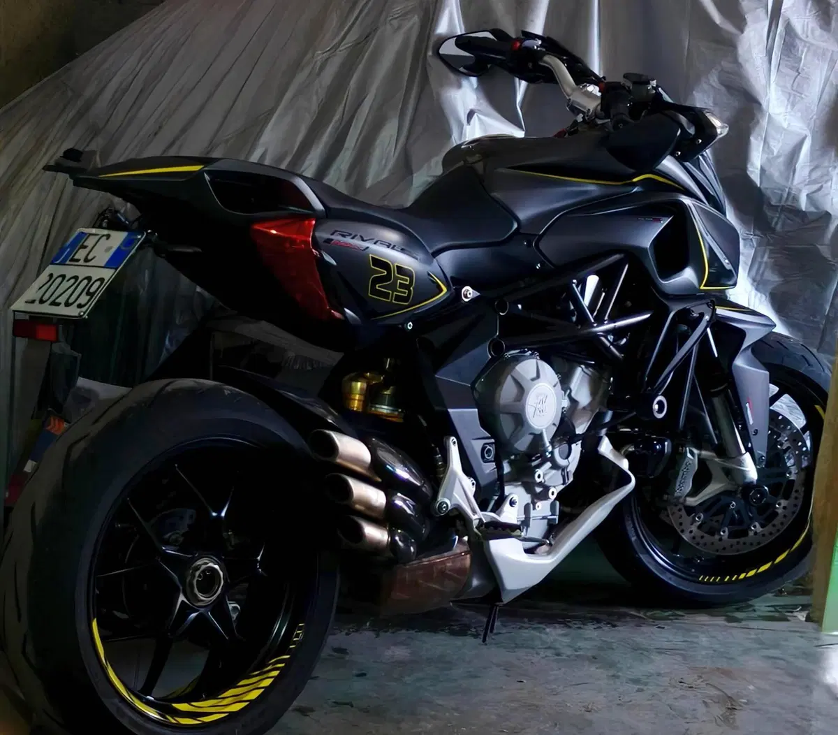 MV Agusta Rivale 800 EAS ABS (2013 -17)