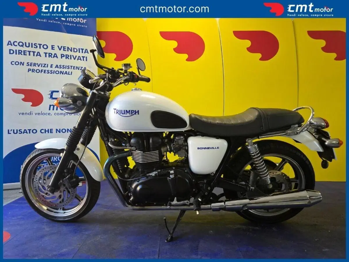 Triumph Bonneville SE (2009 - 13) (3)