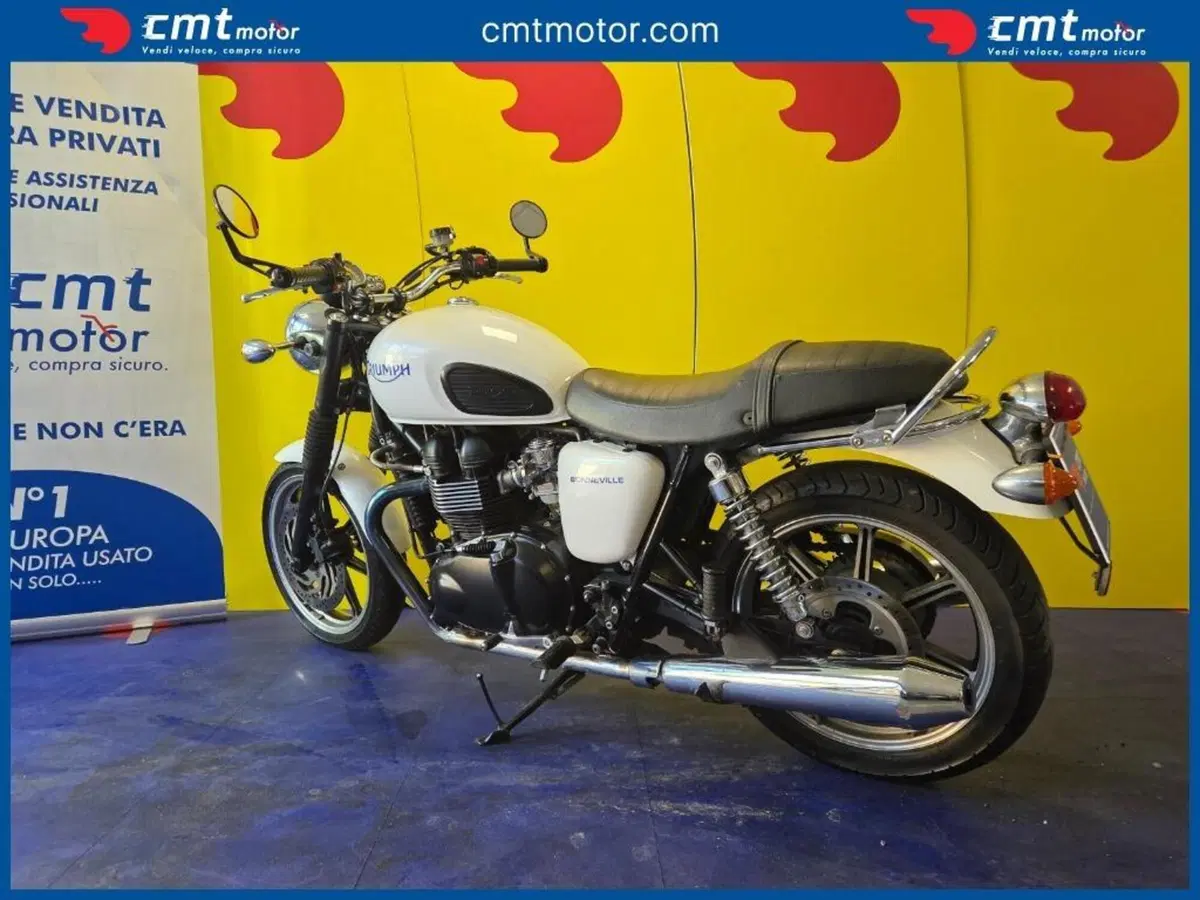 Triumph Bonneville SE (2009 - 13) (4)