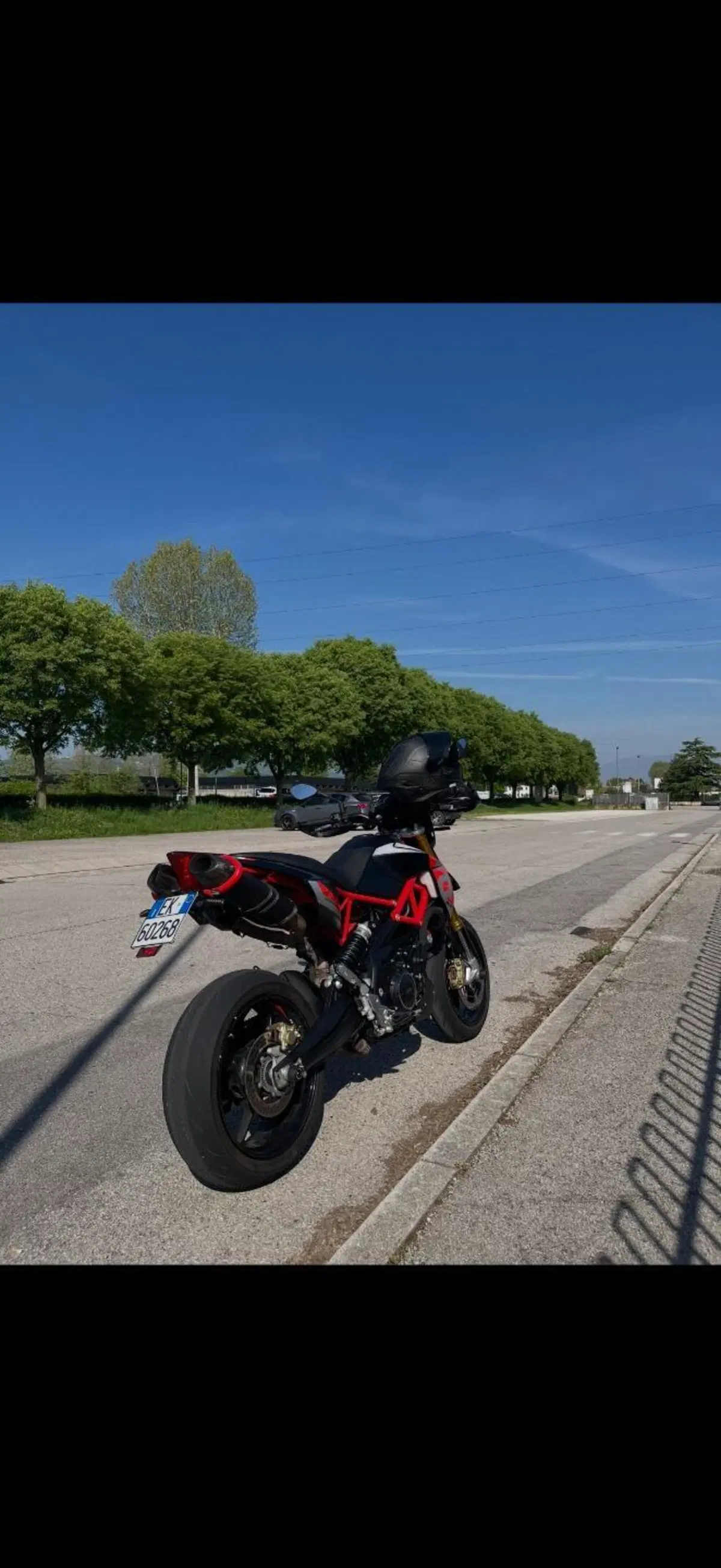 Aprilia Dorsoduro 900 (2017 - 20)