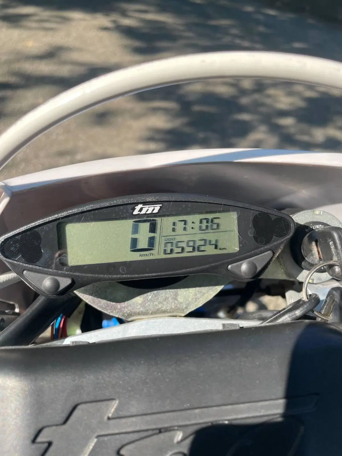 Tm Moto SMR 125 Fi 2T (2024) (7)
