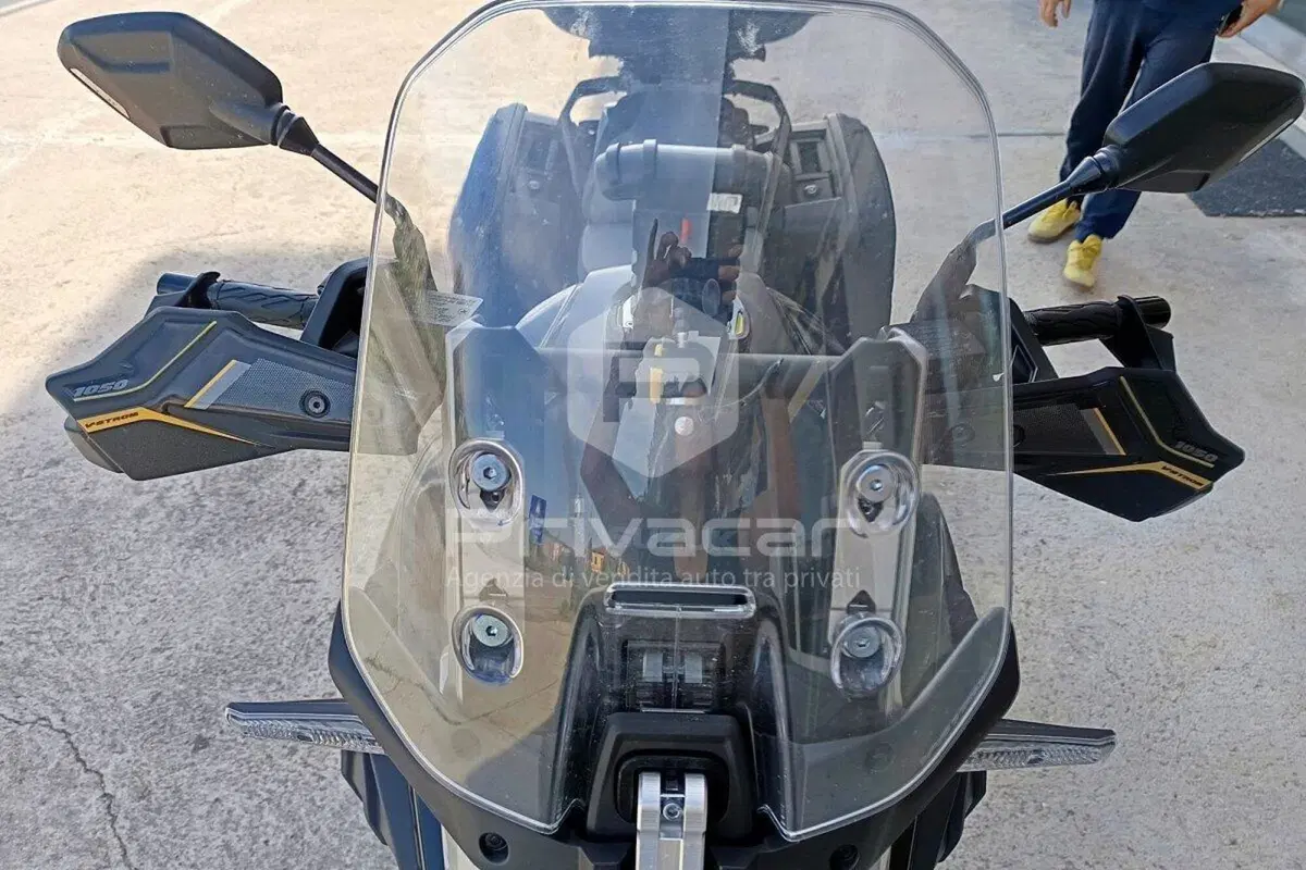 Suzuki V-Strom 1050XT (2020 - 23) (9)