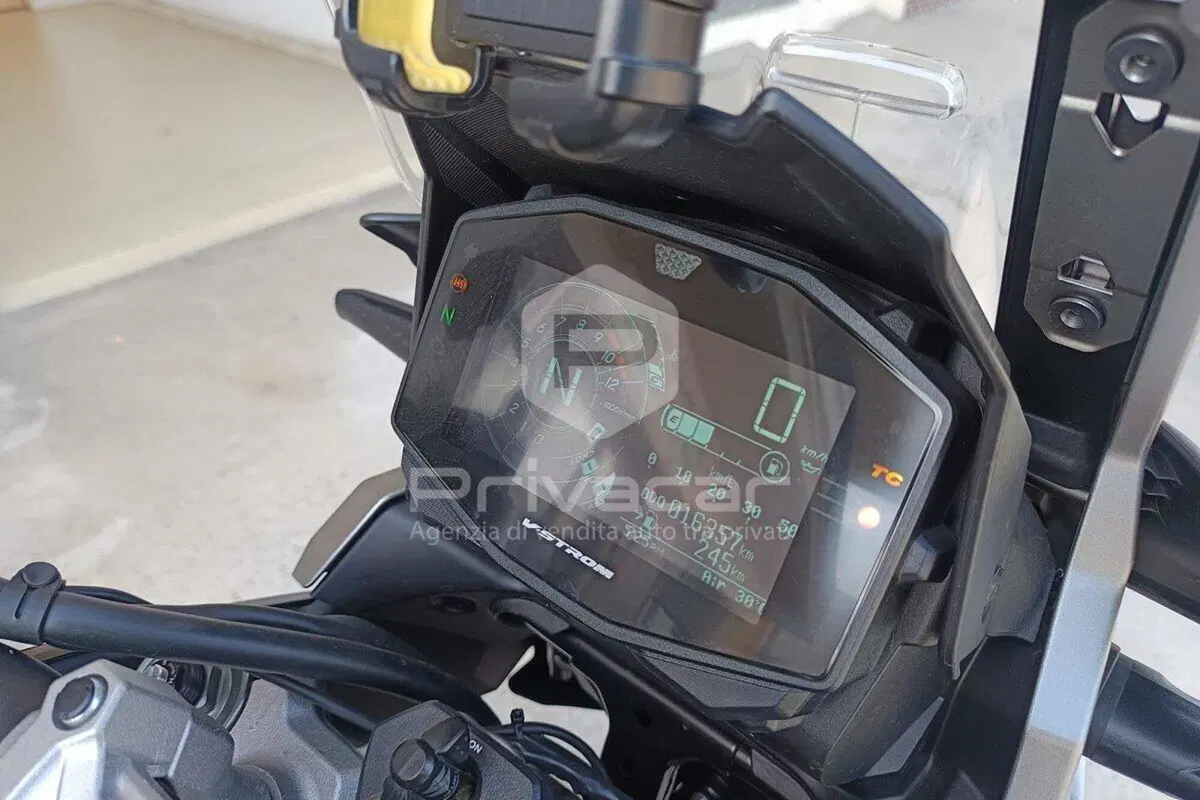 Suzuki V-Strom 1050XT (2020 - 23) (10)