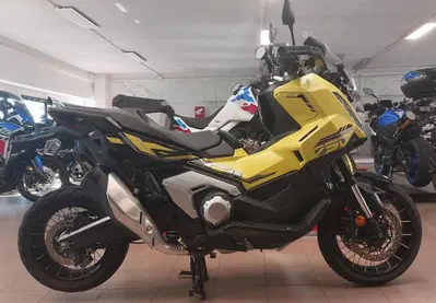 Honda X-ADV 750 (2025 - 26) usata