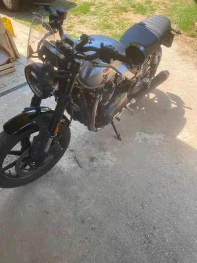 Triumph Speed Twin 900 (2025 - 26) usata