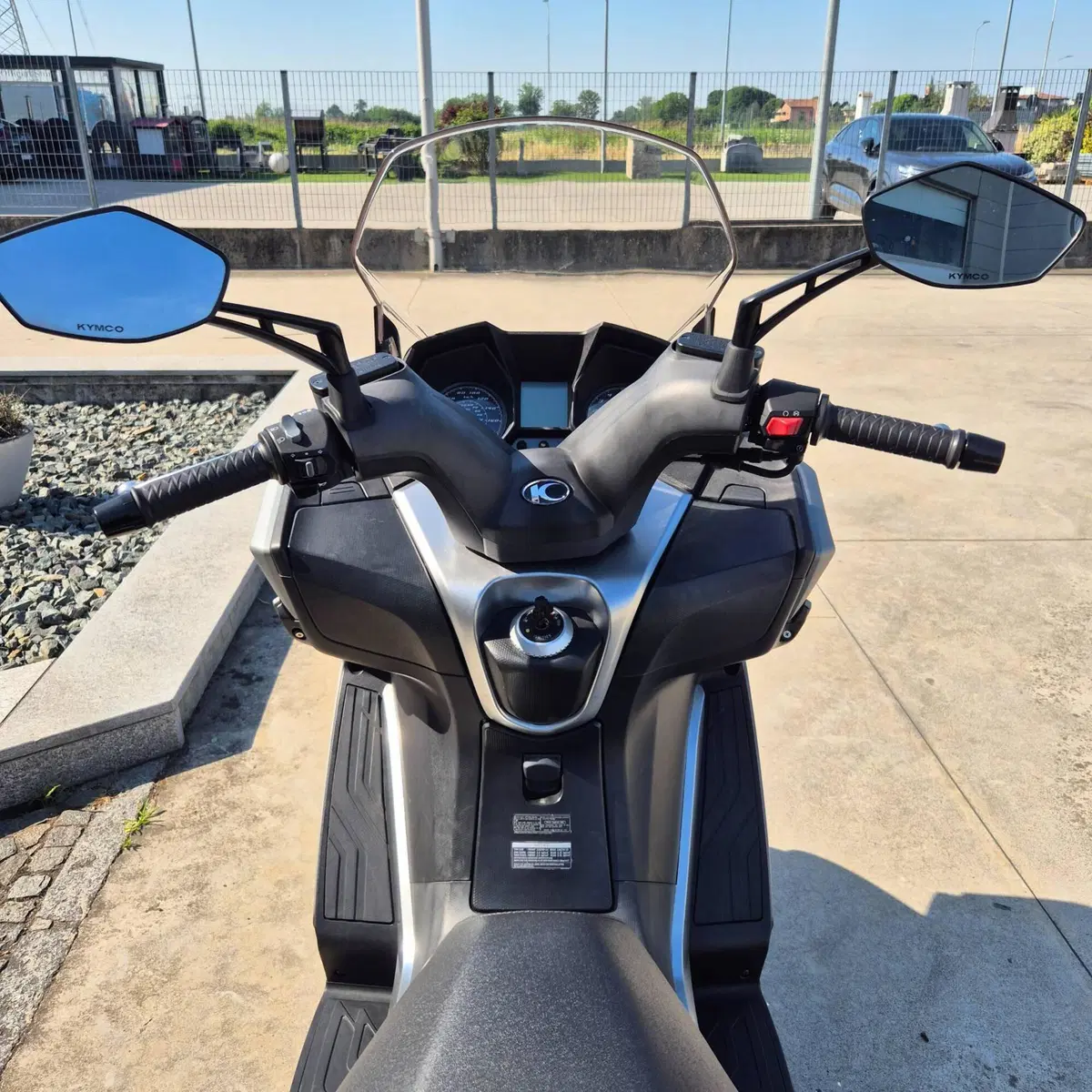 Kymco Downtown 350i TCS (2021 - 25) (7)