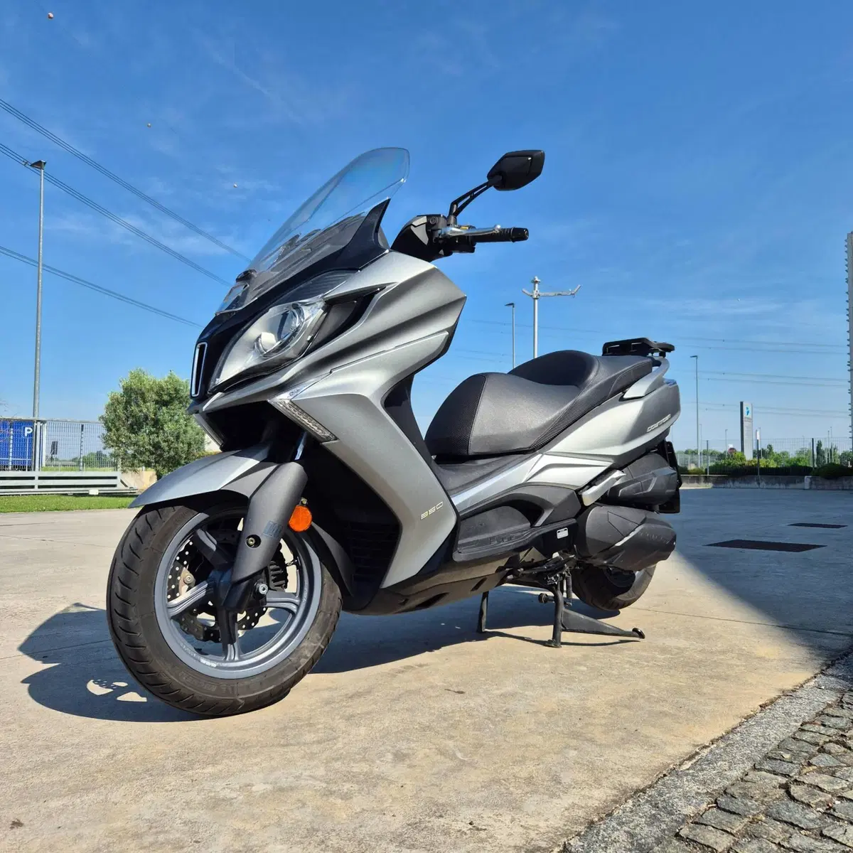 Kymco Downtown 350i TCS (2021 - 25) (4)