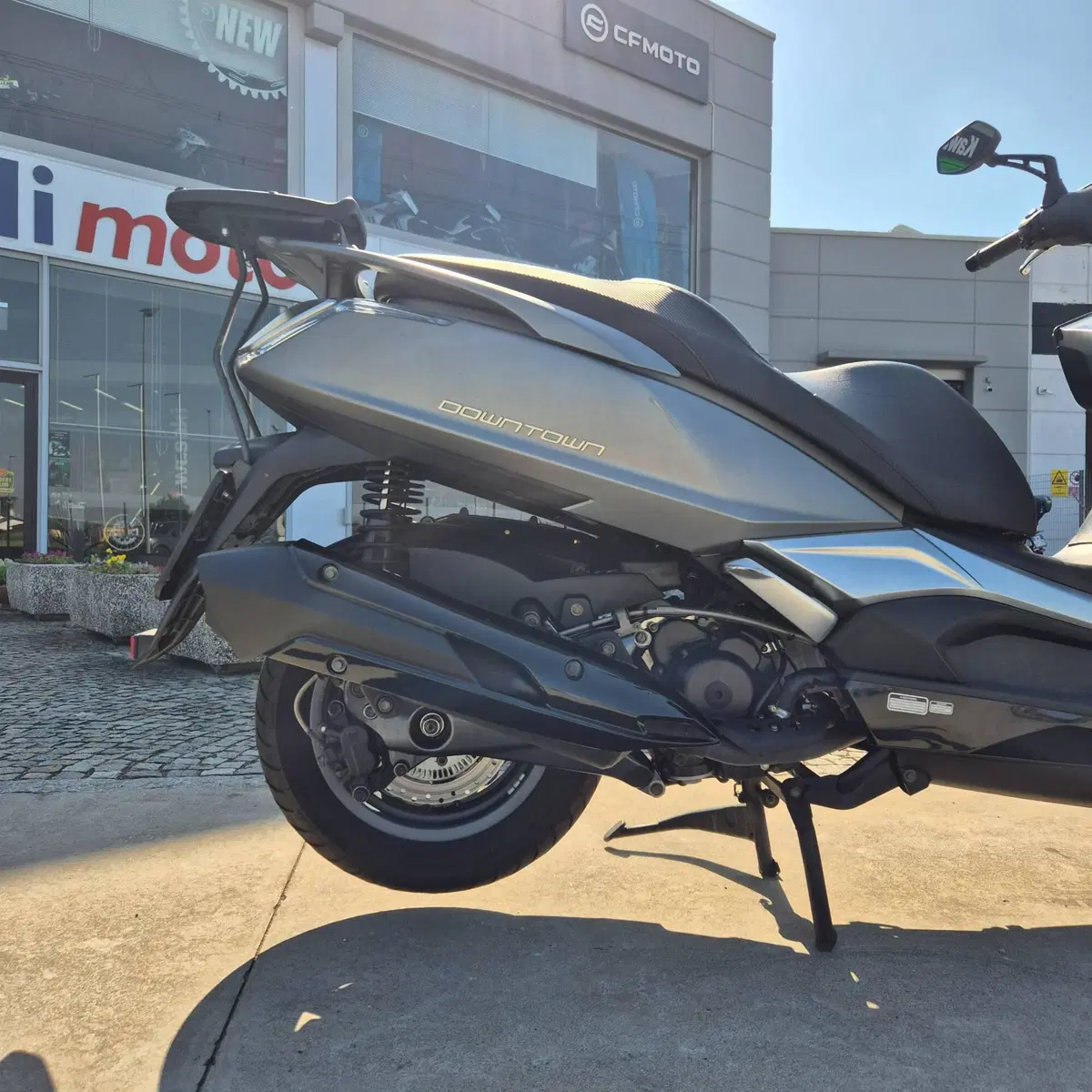 Kymco Downtown 350i TCS (2021 - 25) (5)