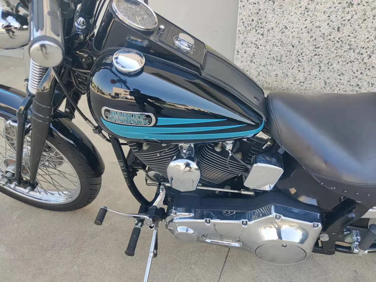 Harley-Davidson 1340 Heritage Springer (1997 - 99) - FLSTS (4)