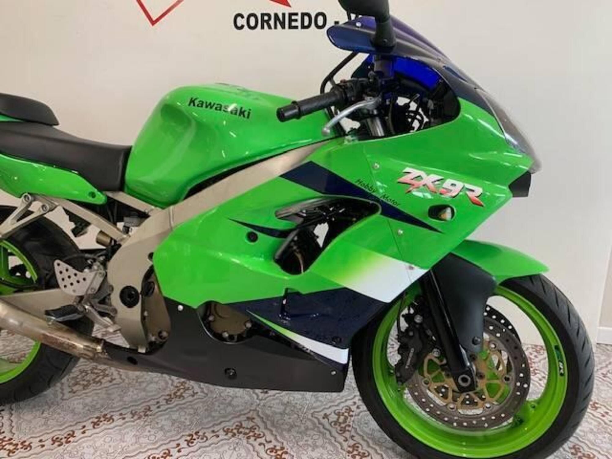 【中古】 内定をつかむ自己PR（〔1998〕） Vendo Kawasaki Ninja 900 ZX-9R (1998 - 01) usata a Cornedo