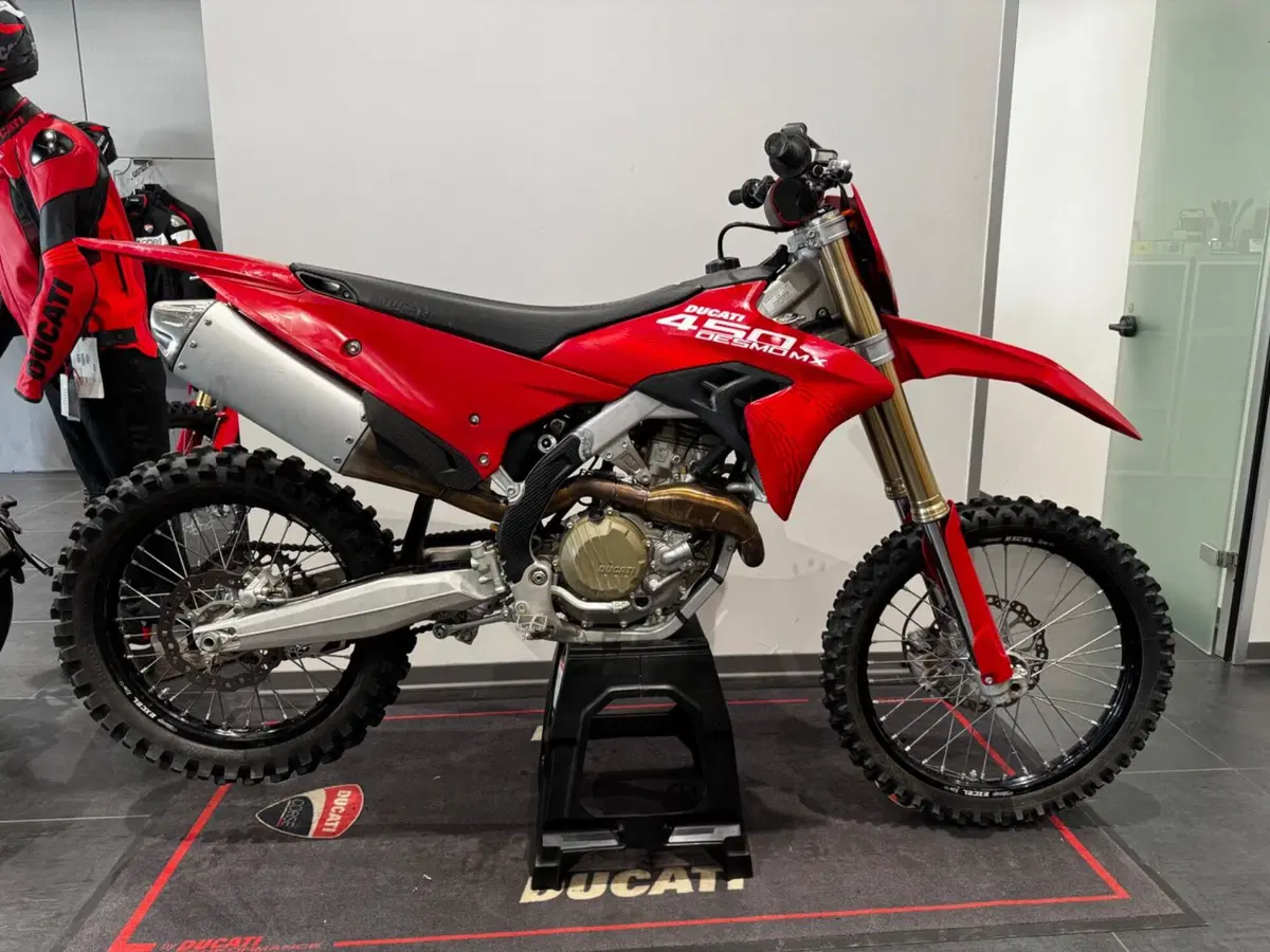 Ducati Desmo450 MX (2026)