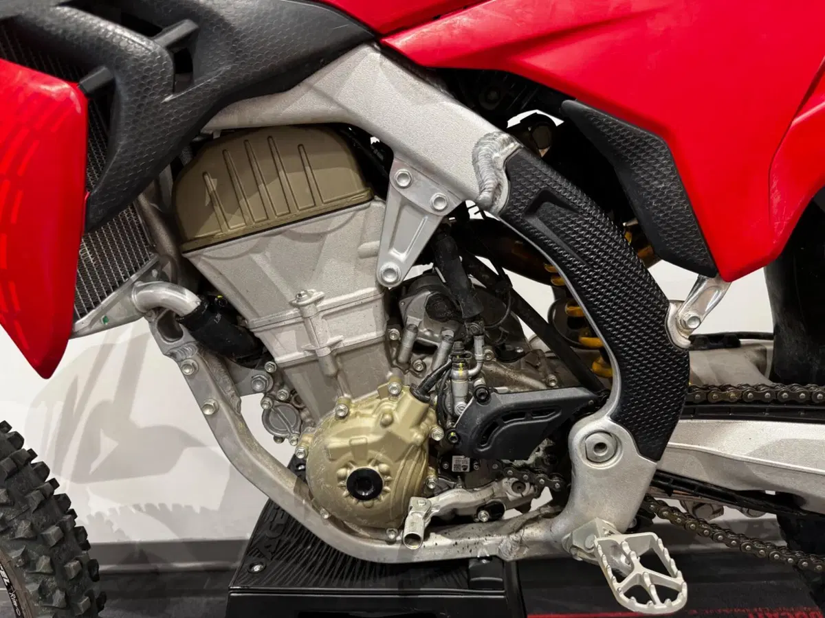 Ducati Desmo450 MX (2026) (11)