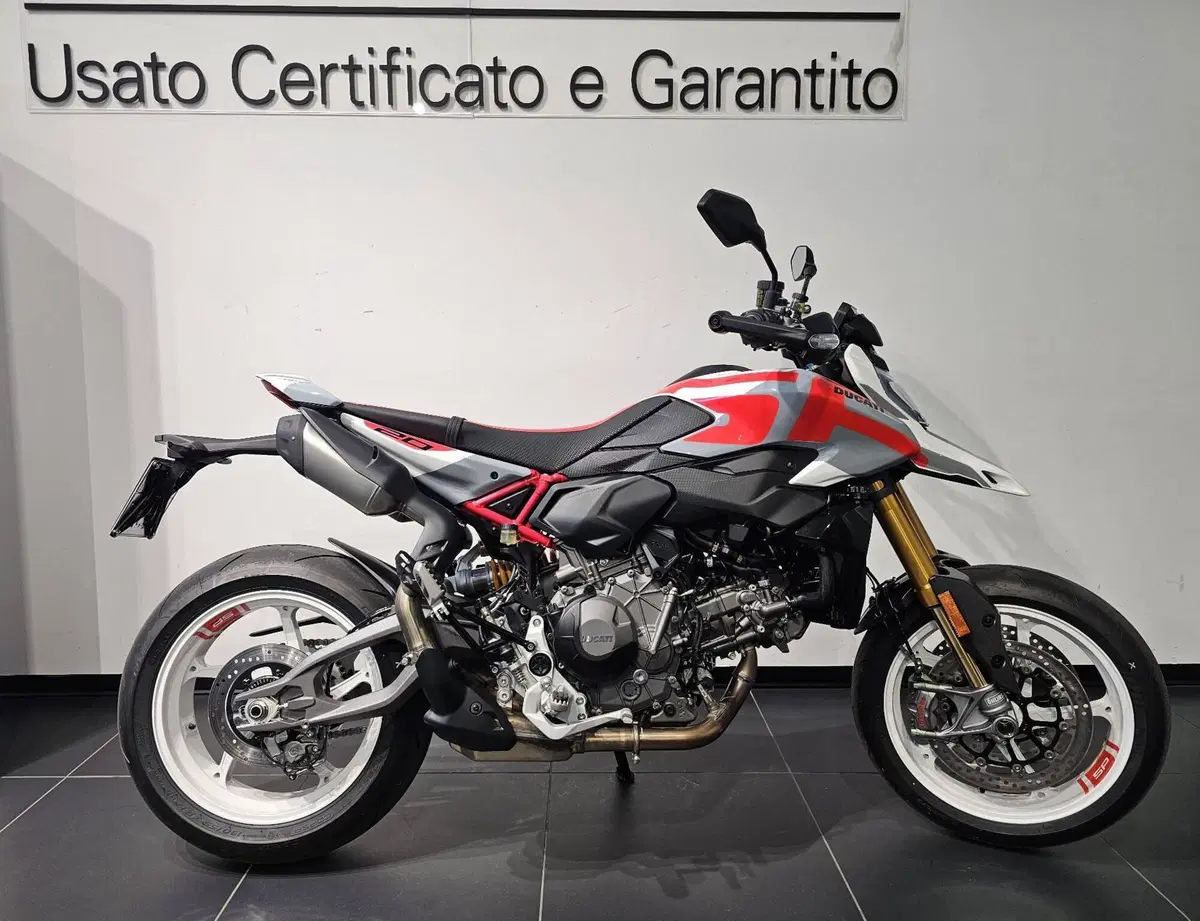 Ducati Hypermotard V2 SP (2026) (2)