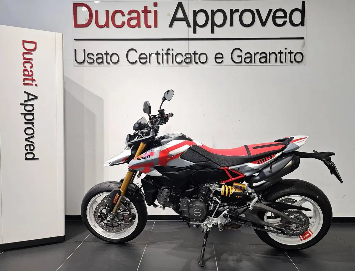 Ducati Hypermotard V2 SP (2026) (6)