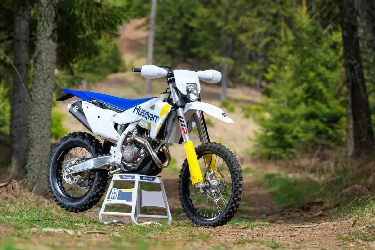 Husqvarna presenta la gamma Enduro 2027 (2)