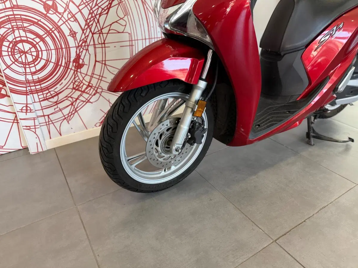 Honda SH 125i (2017 - 19) (13)