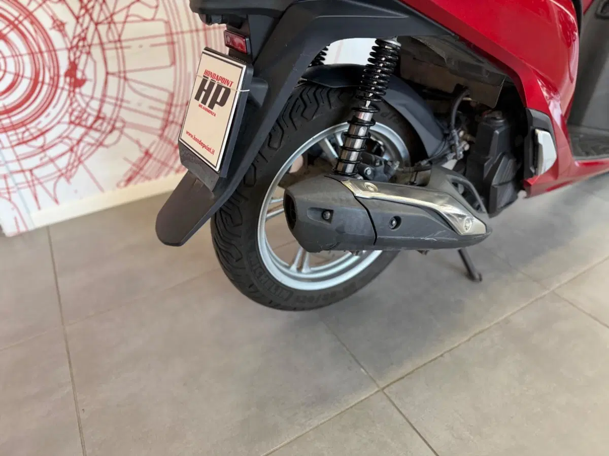 Honda SH 125i (2017 - 19) (11)