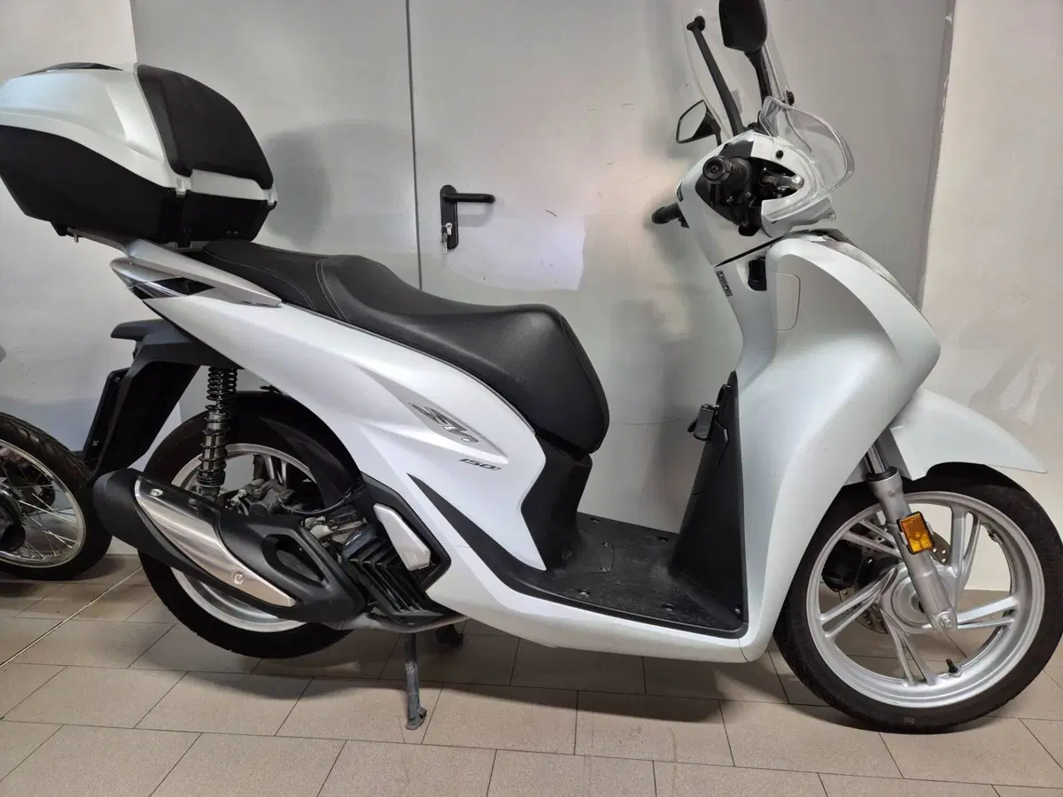 Honda SH 150i (2020 - 23) (3)