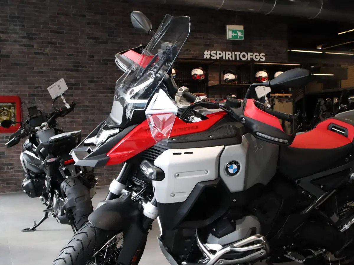 Bmw R 1300 GS Adventure (2025 - 26) (3)