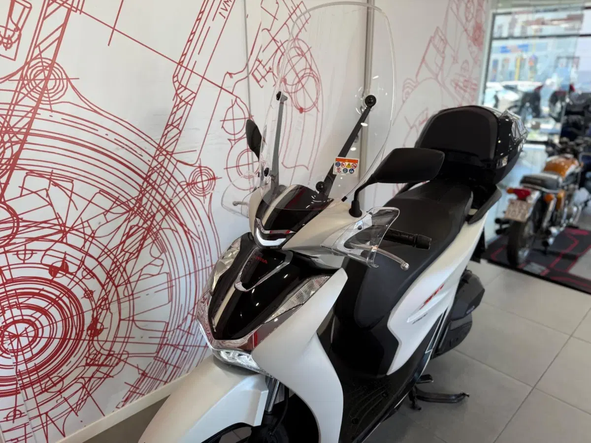 Honda SH 150i (2020 - 23) (13)