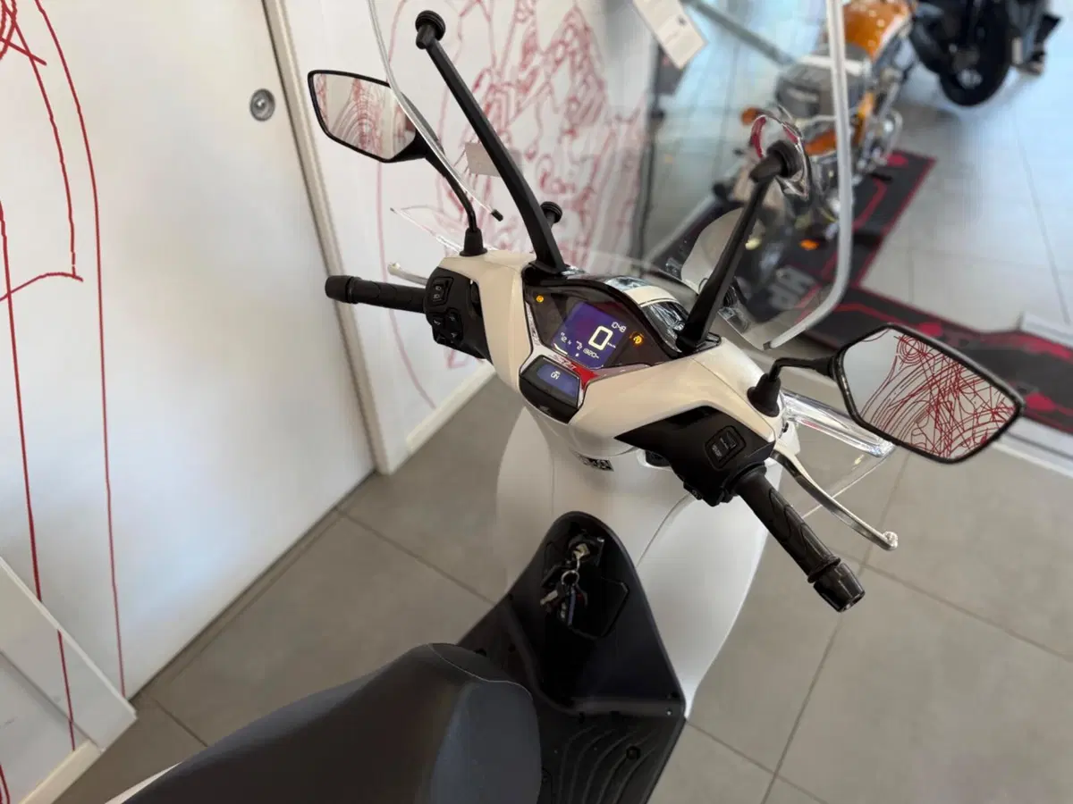 Honda SH 150i (2020 - 23) (7)