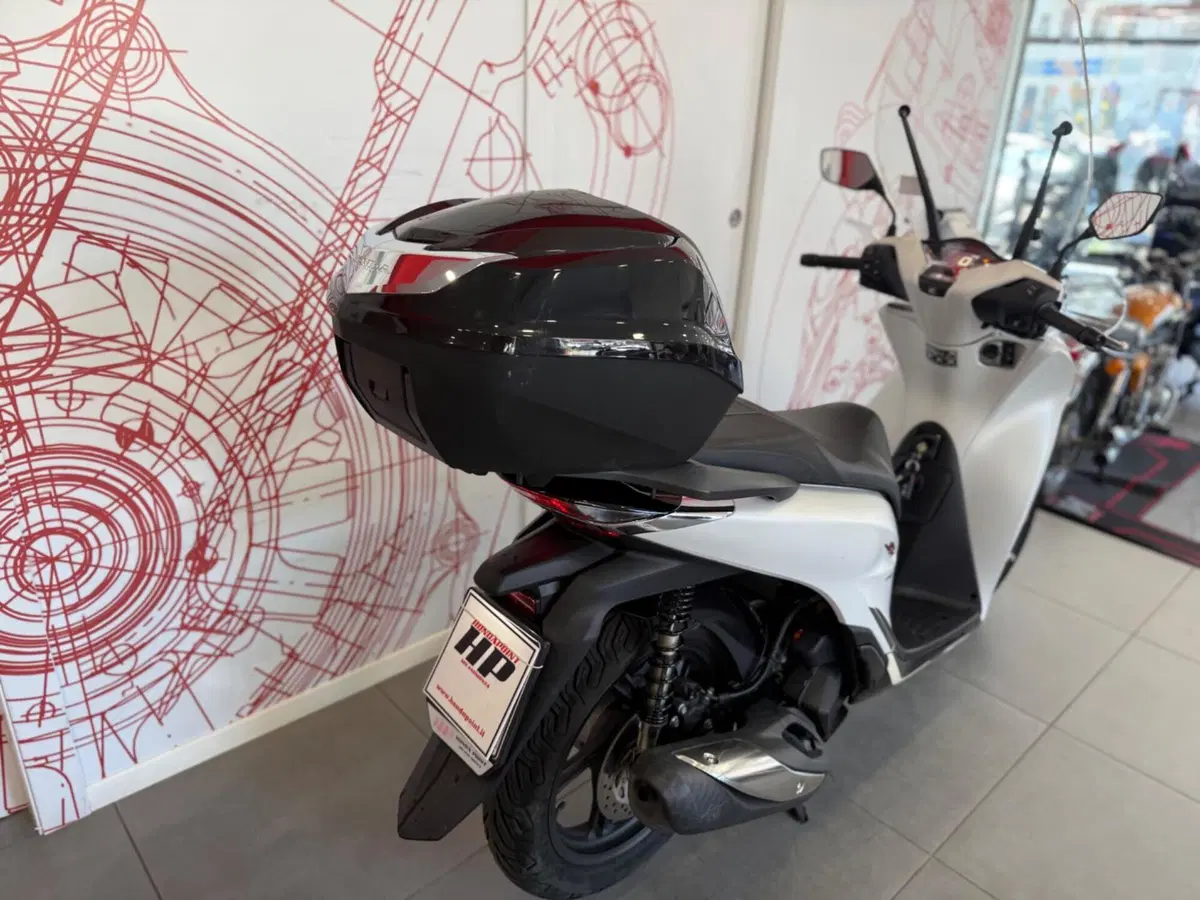 Honda SH 150i (2020 - 23) (11)