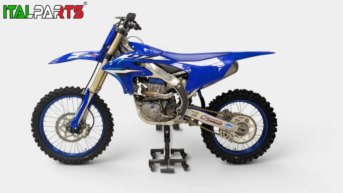 Yamaha YZ 450 F (2024) (3)