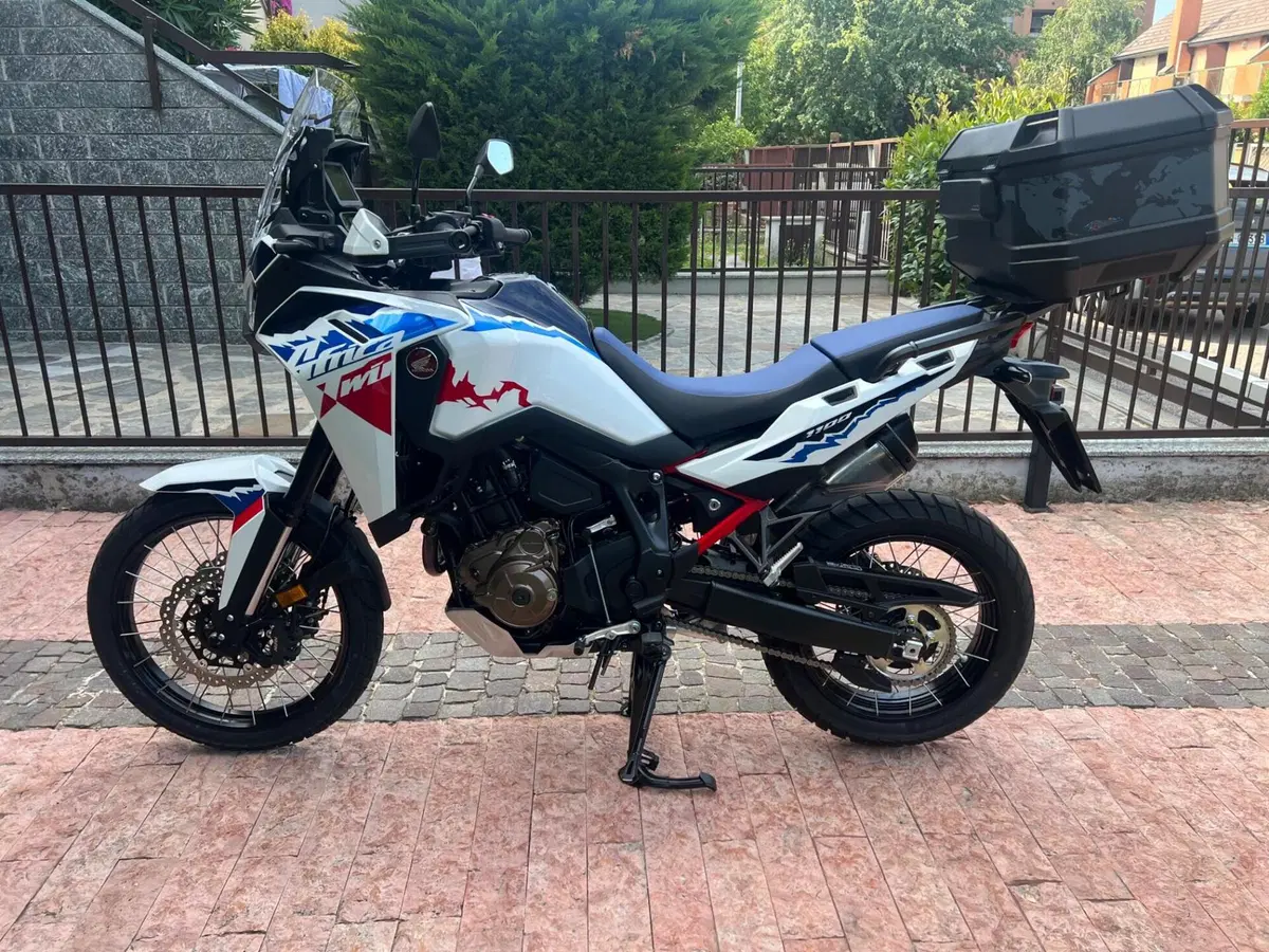 Honda Africa Twin CRF 1100L (2024 - 26) (4)