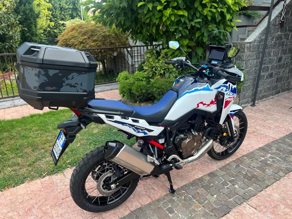 Honda Africa Twin CRF 1100L (2024 - 26) (5)