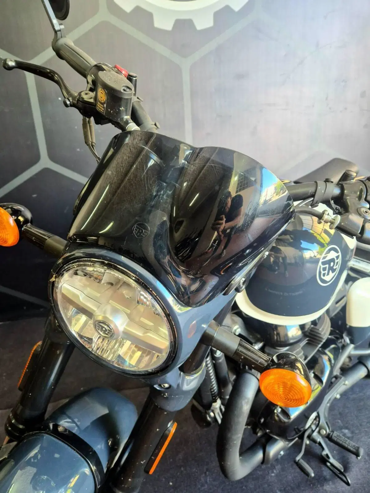 Royal Enfield Shotgun 650 (2024 - 26) (6)