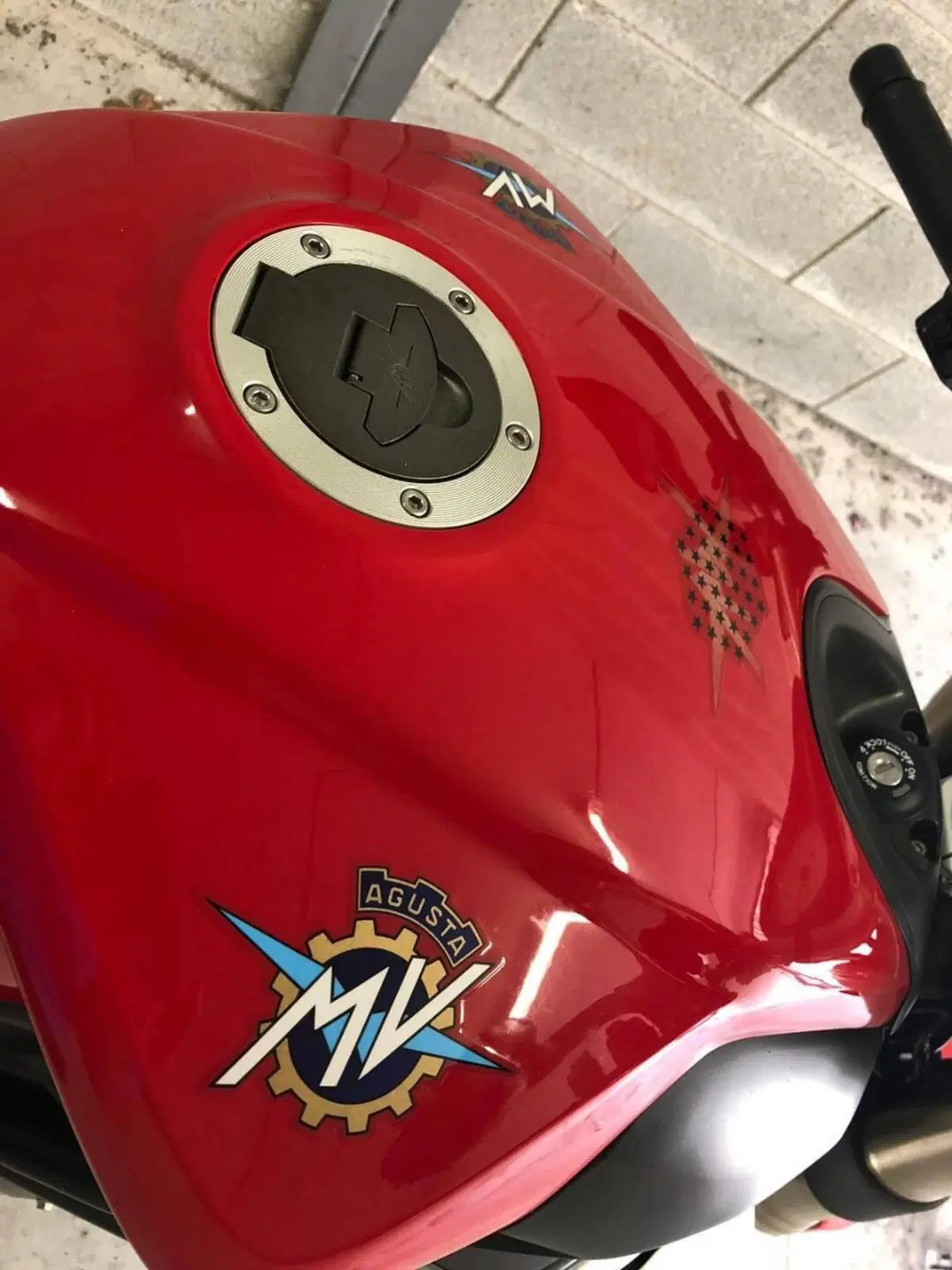 MV Agusta Brutale 750 S (2002 - 06) (2)