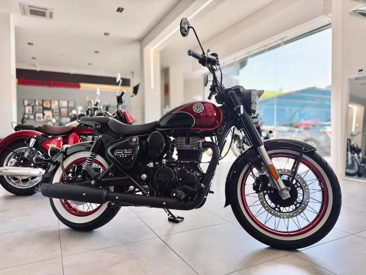 Royal Enfield Classic 350 (2021 - 26) (2)