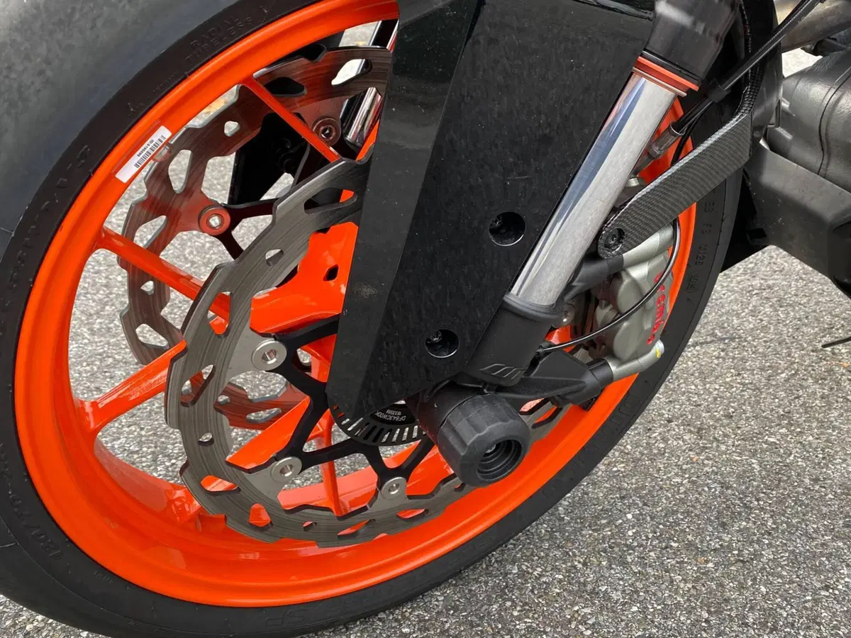 KTM 1290 Super Duke GT (2019 - 20) (11)