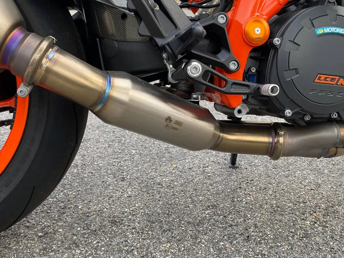 KTM 1290 Super Duke GT (2019 - 20) (14)