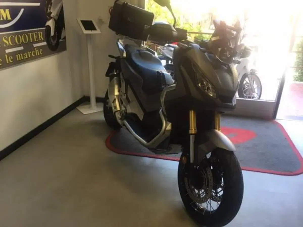 Honda X-ADV 750 (2017) (4)